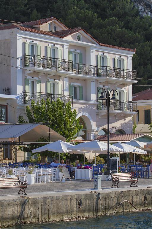 Samaina Port Hotel Karlovassi Bagian luar foto